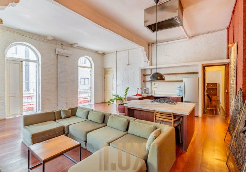 renovate-near ostro-bar-52
