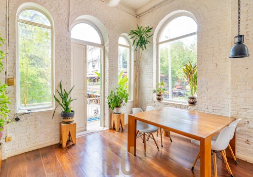 renovate-near ostro-bar-55