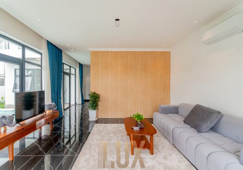 royal-beach-resort-10